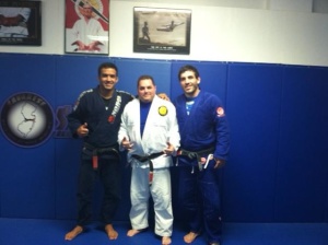 UFC contender trains at Lyndhurst Jiu Jitsu Academy