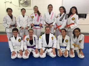 Women Train for Free
