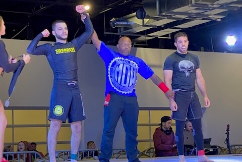 Savarese BJJ's Alves wins Men Of War Superfight