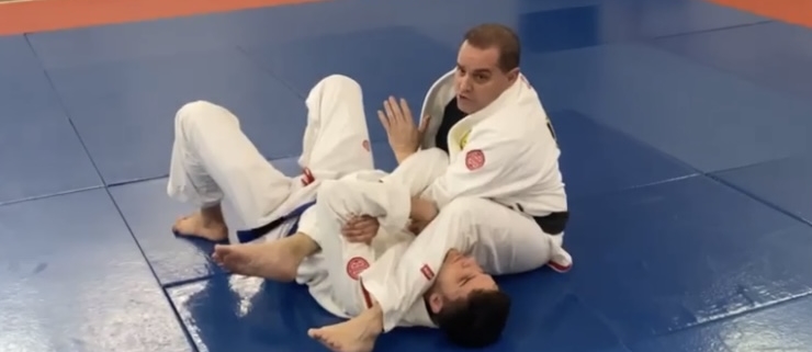Arm Bar/Triangle combos from spiderweb position