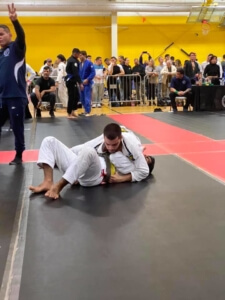 Pulling the trigger on submissions in BJJ
