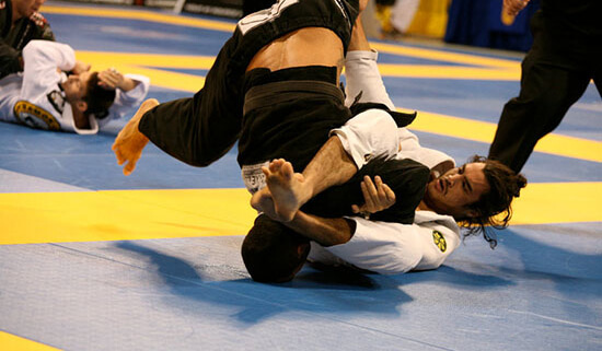 Tying sweeps and submission together in BJJ