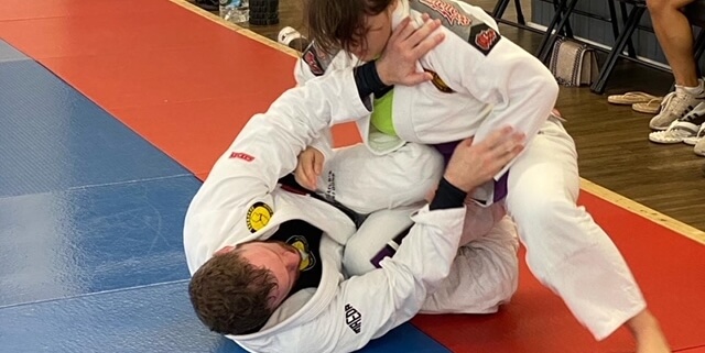 First contact in grappling