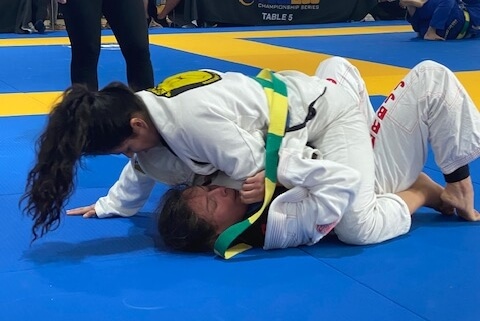 Why pressure is important in BJJ