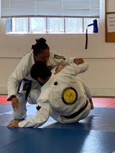 Approach to open guard attacks