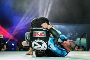 Finishing mechanics in Jiu-Jitsu